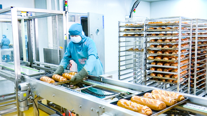 研新品、抓生產、拓市場 高新區(新市區)食品企業全力‘趕烤’食品機械創新升級